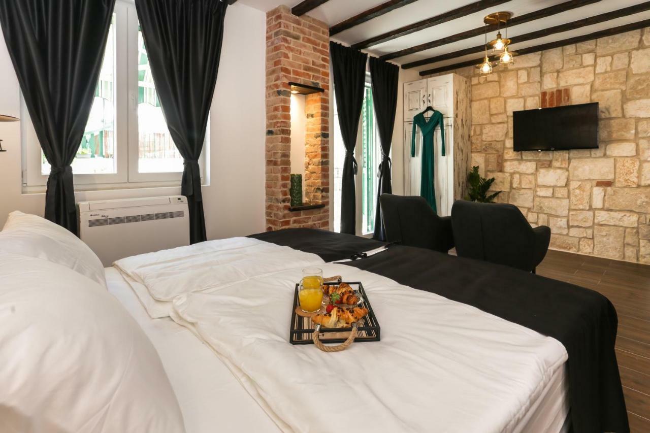 Luxury Rooms Dino スプリト エクステリア 写真