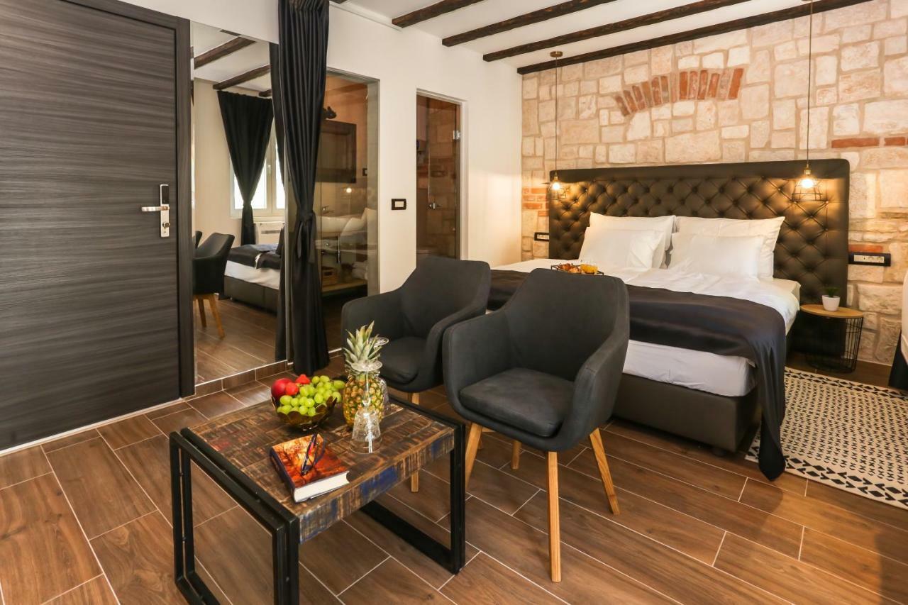 Luxury Rooms Dino スプリト エクステリア 写真