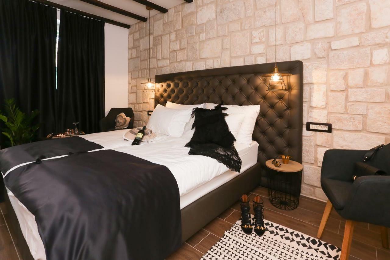Luxury Rooms Dino スプリト エクステリア 写真
