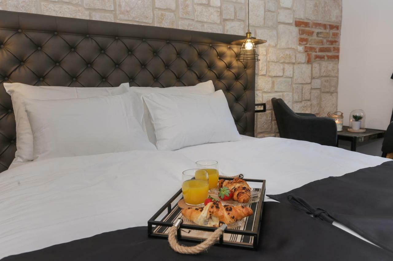 Luxury Rooms Dino スプリト エクステリア 写真