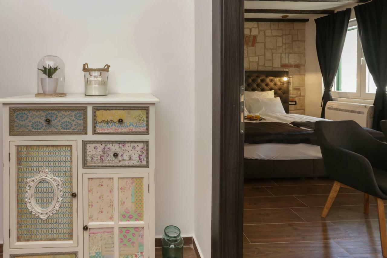 Luxury Rooms Dino スプリト エクステリア 写真