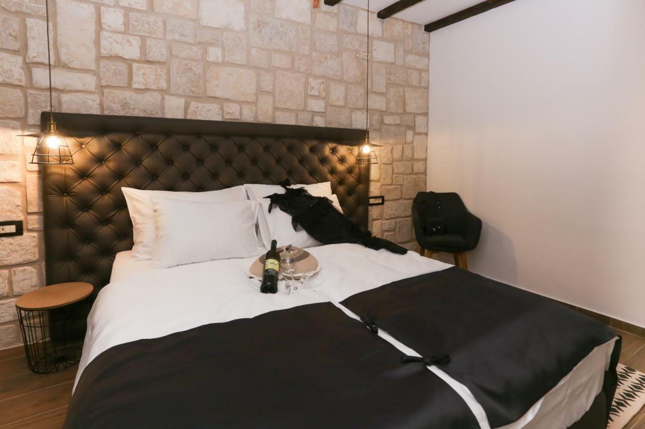 Luxury Rooms Dino スプリト エクステリア 写真